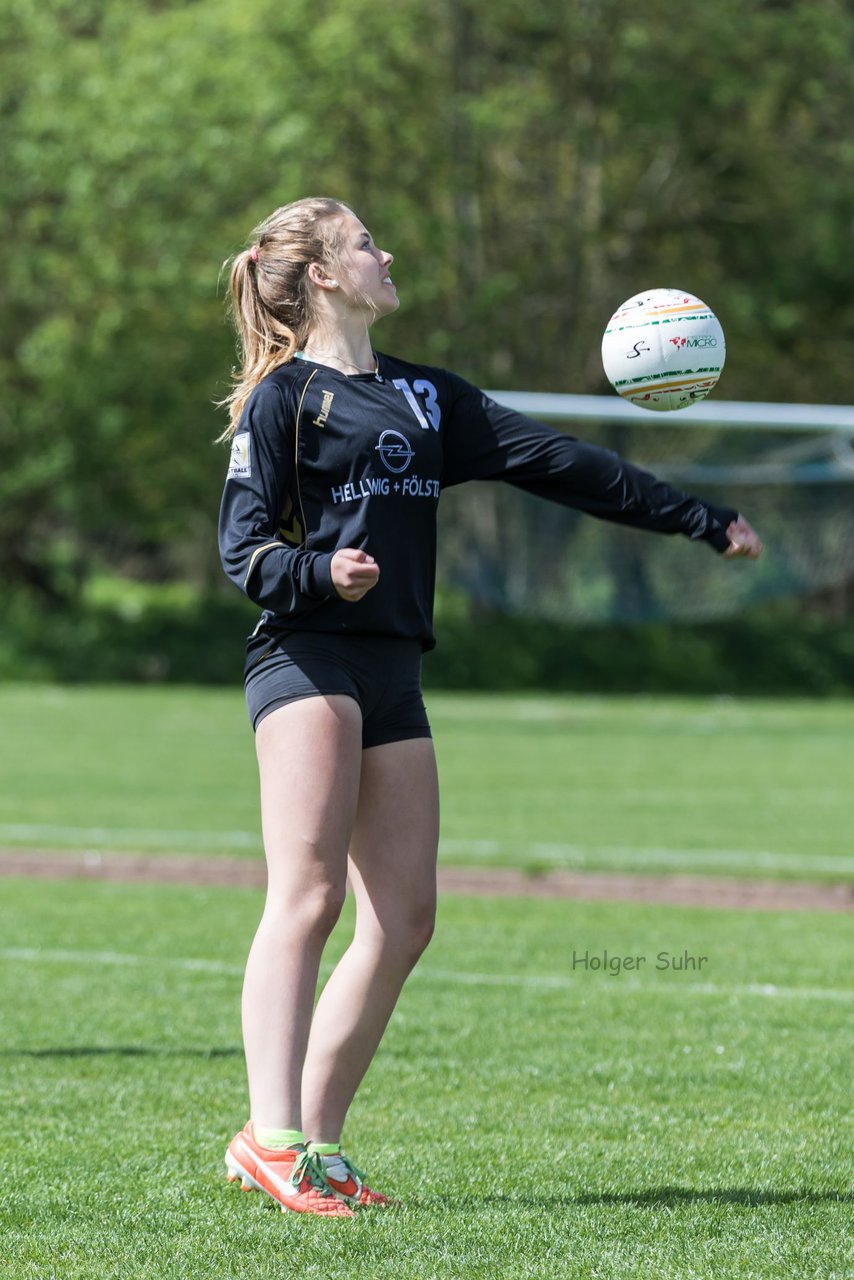 Bild 95 - Faustball Frauen Wiemersdorf